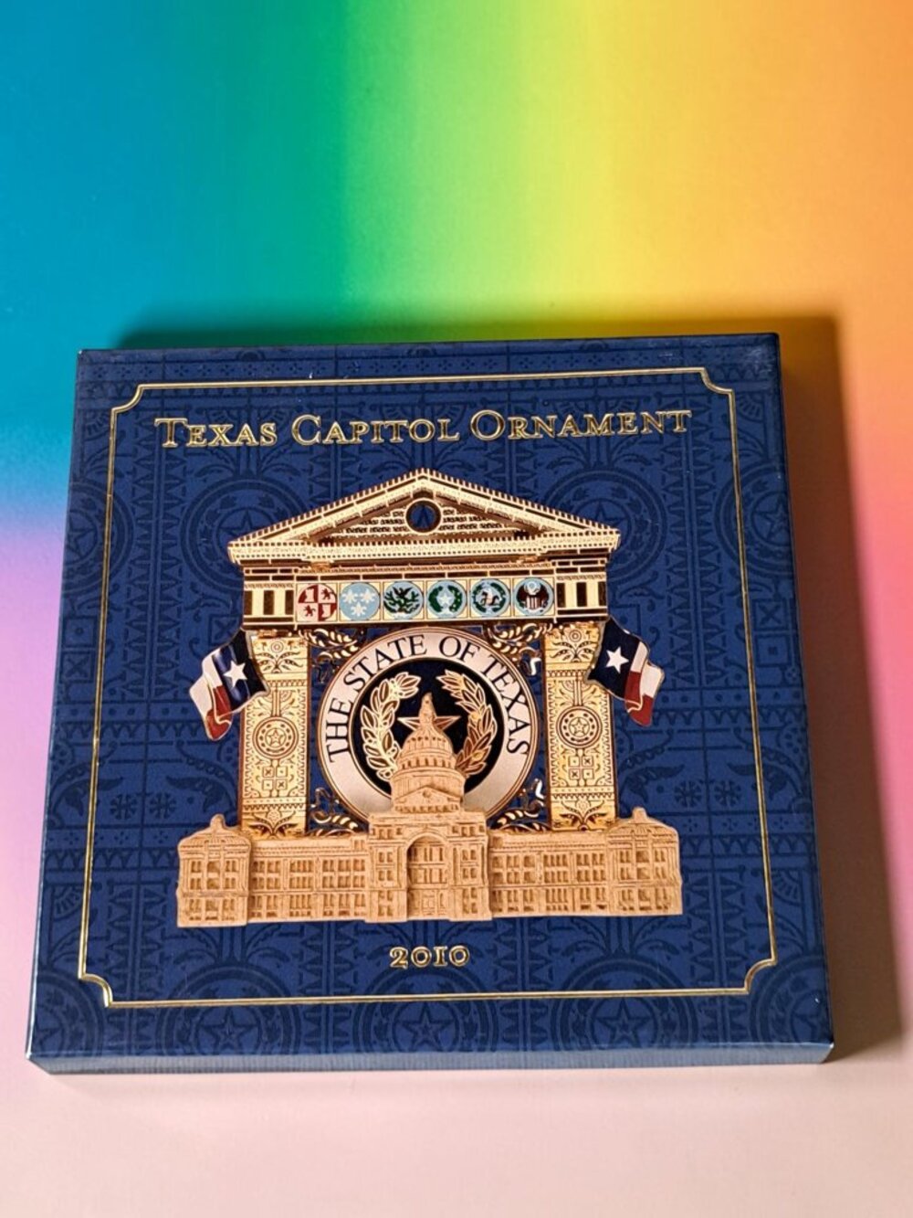Texas Capitol Ornament 2010 Brand new in Box with paperwork